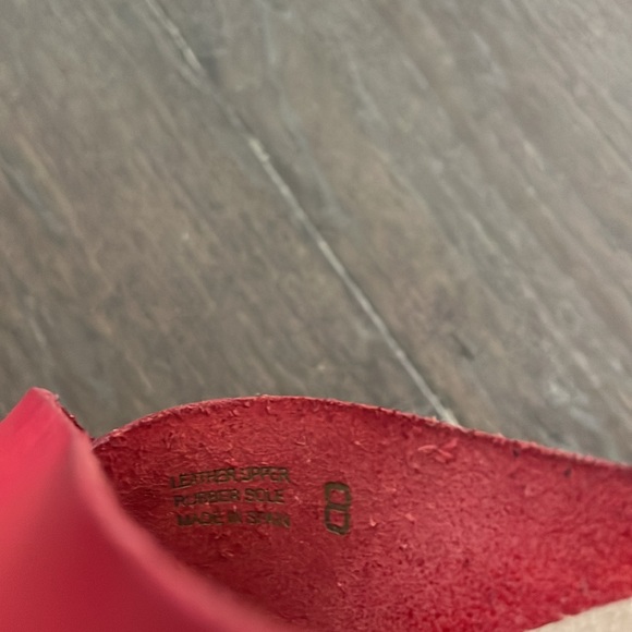 Yokono red leather upper sandals size 8 - Picture 7 of 7